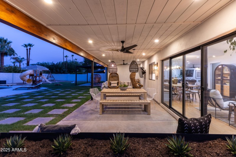 7539 E Corrine Rd-75