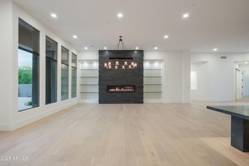 Great Room w/Gas Fire Place