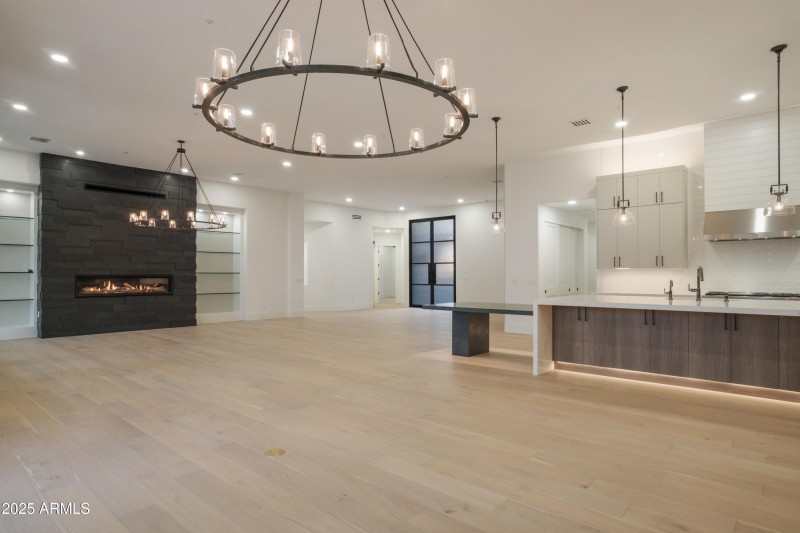 Kitchen & Great Room