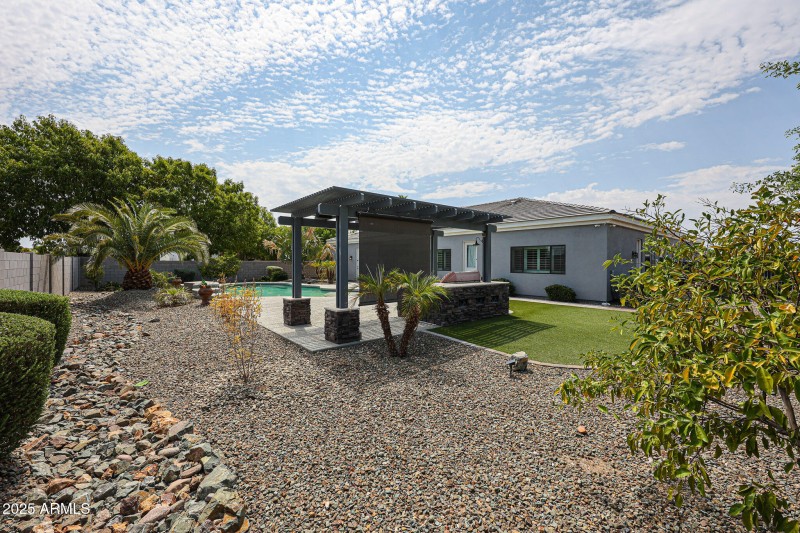 Backyard (view from NW)