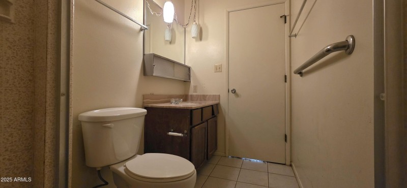 1004 East Mescal Drive