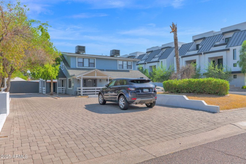 54-web-or-mls-P1246871