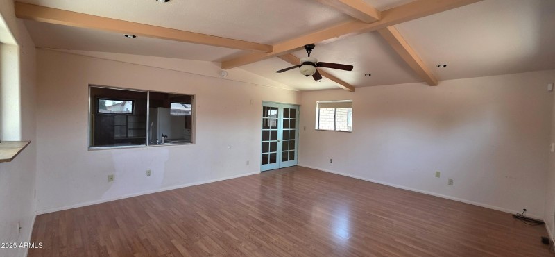 1004 East Mescal Drive