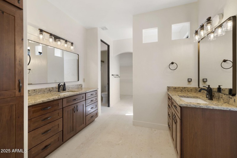 13871 N Grey Bears Trl- Primary Bathroom