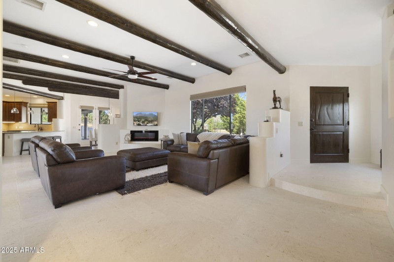 13871 N Grey Bears Trl-Great Room 7