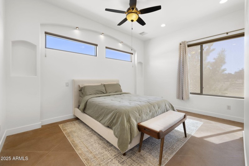 13871 N Grey Bears Trl- ADU Bedroom