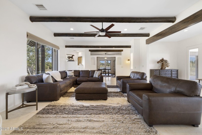 13871 N Grey Bears Trl- Great Room 10