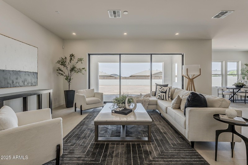 Lot 34 St. GR to slider