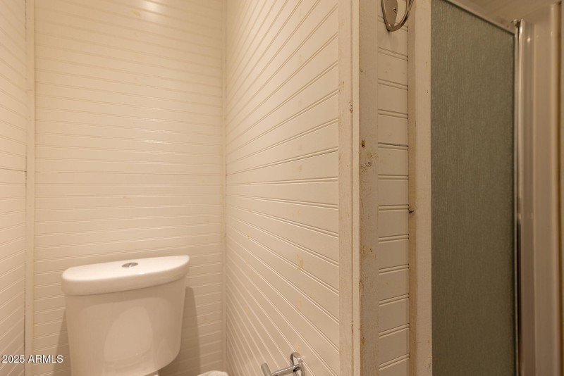 43-web-or-mls-photo(43) 828 N Gun Creek