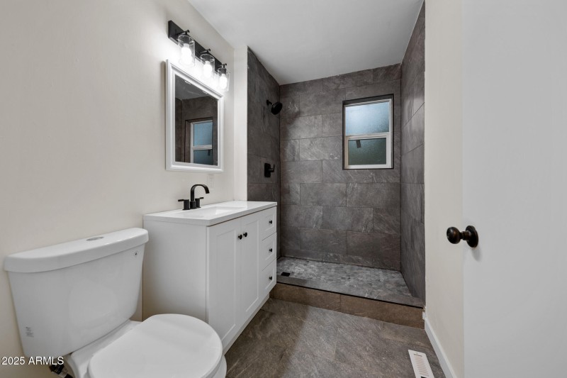 twinflamerealestatemedia-11