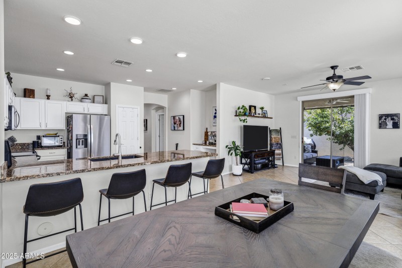 3676 E Janelle Way-10