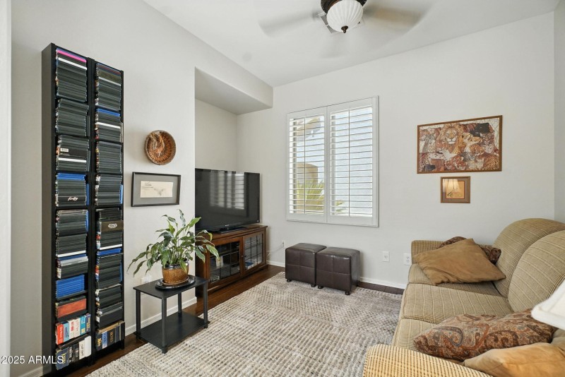 5-web-or-mls-_DSC2679 chris avery