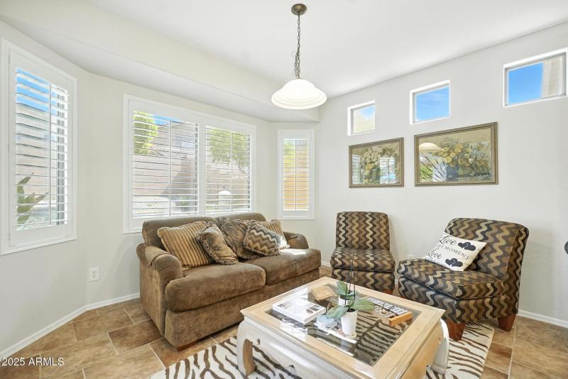 18-web-or-mls-_DSC2721 chris avery