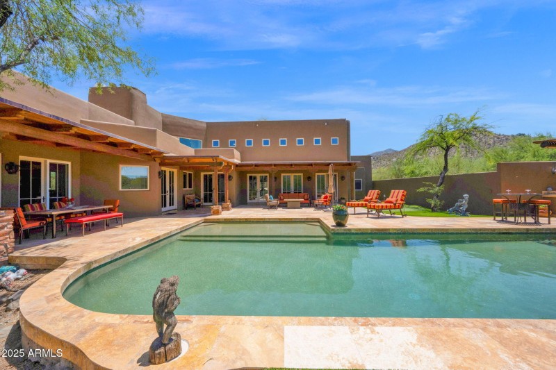 Full Sunshine Patios