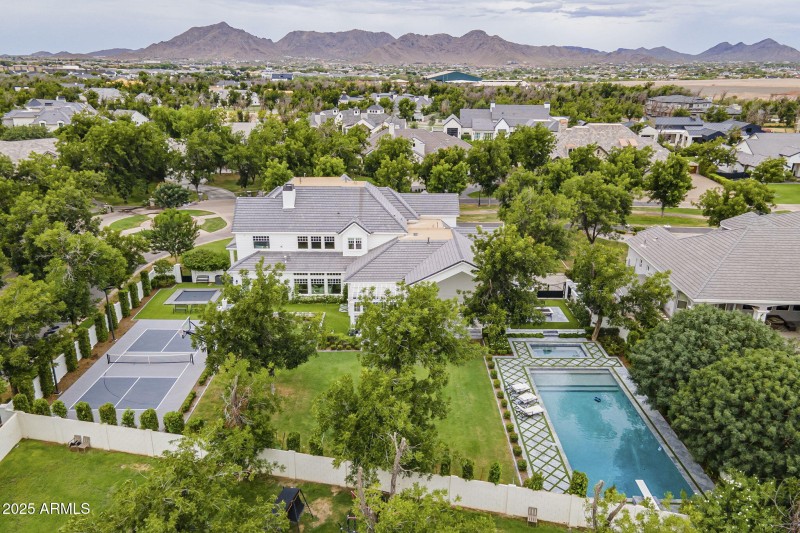 4-web-or-mls-Sunset-4