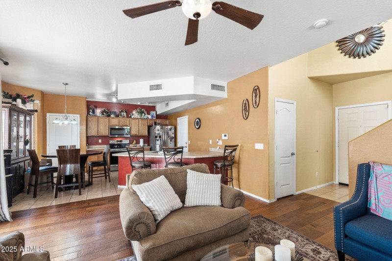 006___9904 E Elena Ave