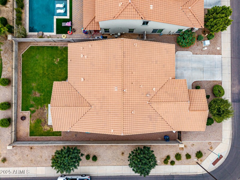 42 - Ridgewood Drone