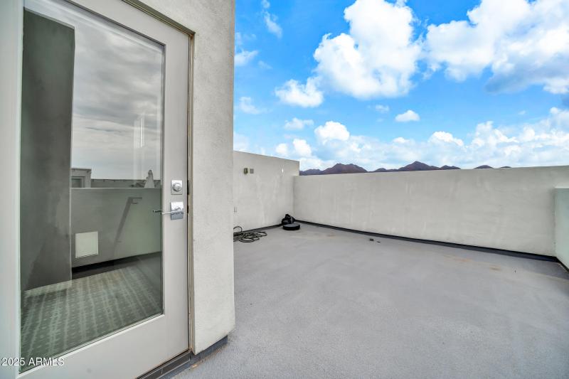 16510 N 92nd St-51_(2048)