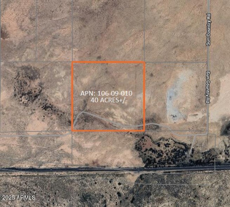 8434 Sun Country RD