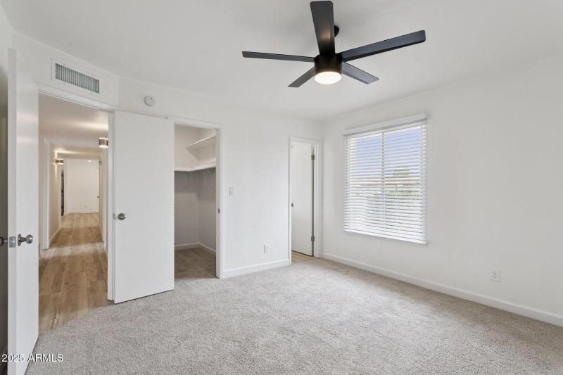 22-web-or-mls-18045-n-20th-ln