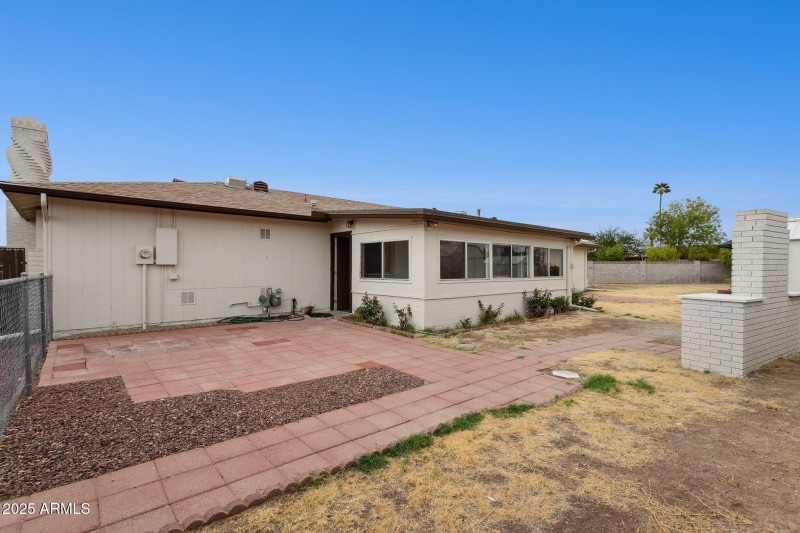 38-web-or-mls-18045-n-20th-ln