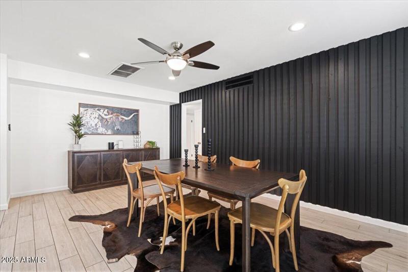 21-17_AustinDSC01736