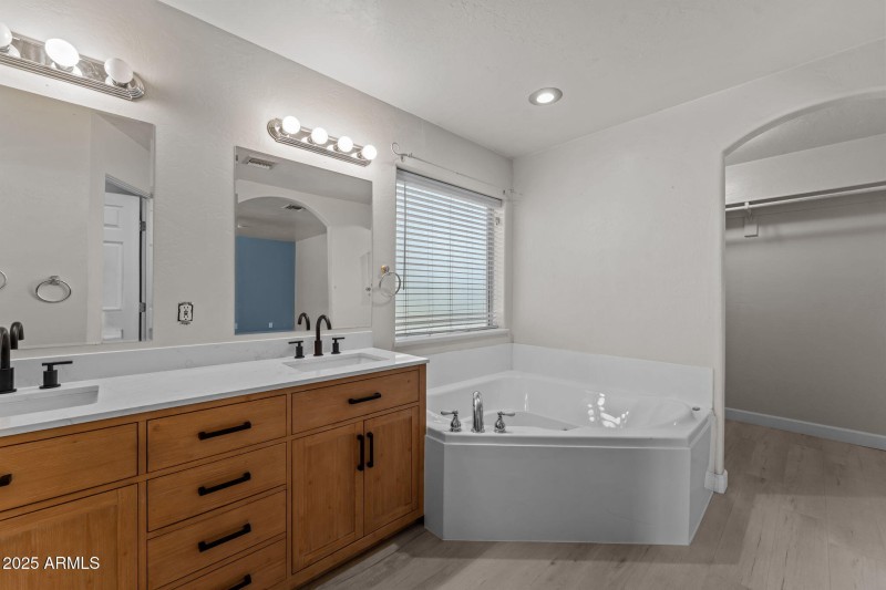 28-web-or-mls-DSC08691