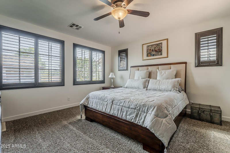 47-web-or-mls-Windsor-47