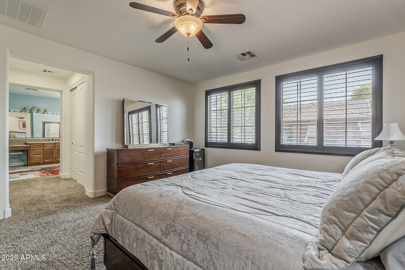 48-web-or-mls-Windsor-48