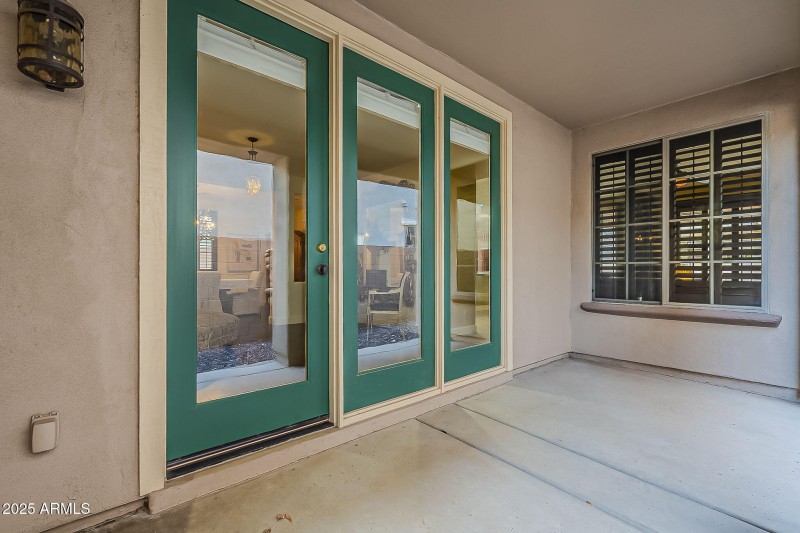 65-web-or-mls-Windsor-65