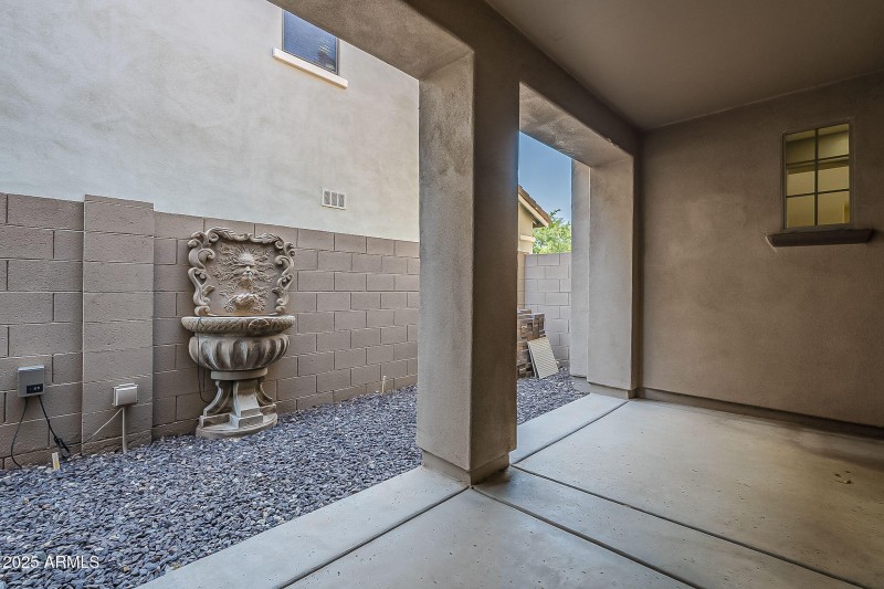 67-web-or-mls-Windsor-67