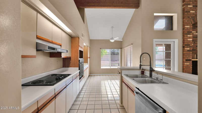 17-web-or-mls-P1119565