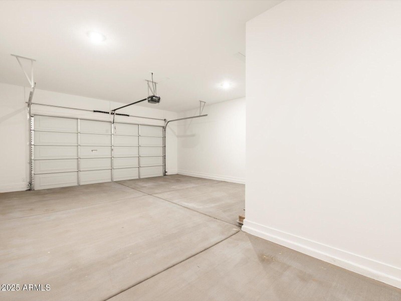 Tandem Garage with Opener