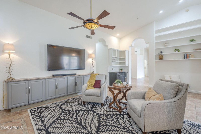 15-web-or-mls-Taro-15