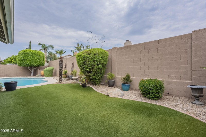 52-web-or-mls-Taro-52