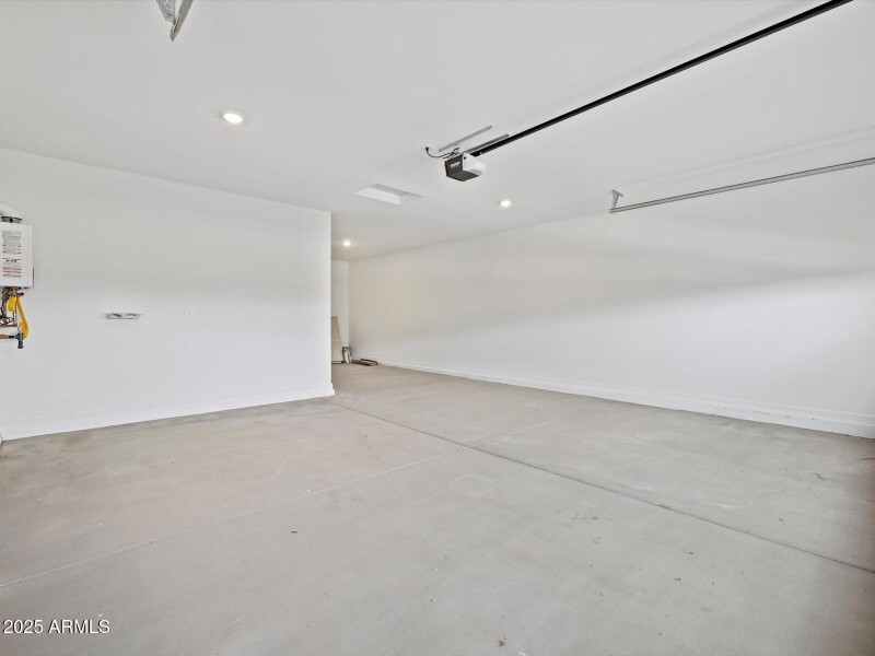 Tandem Garage with Opener View 2