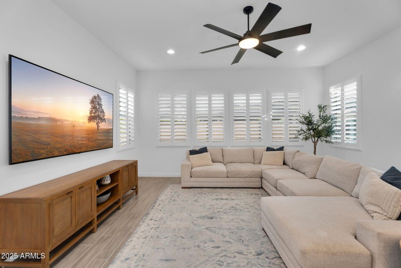 12-web-or-mls-Mayberry-12