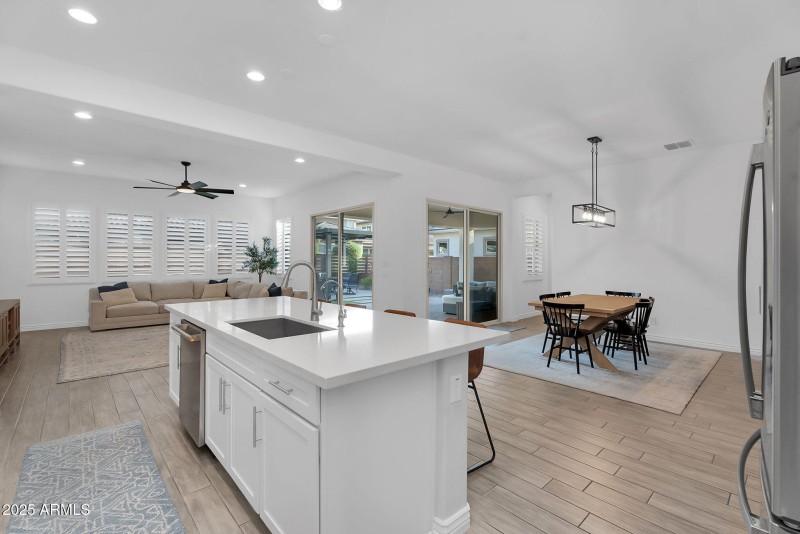 28-web-or-mls-Mayberry-20