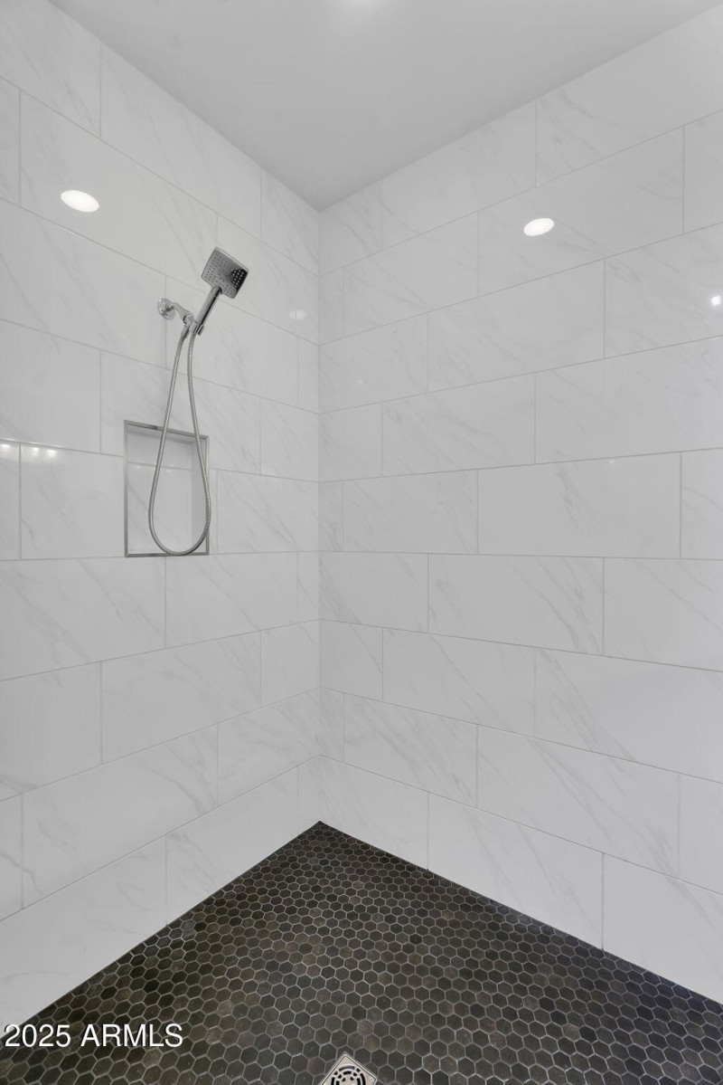 51-web-or-mls-Mayberry-55