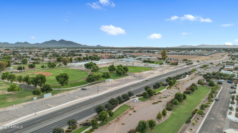 107-web-or-mls-DJI_0619