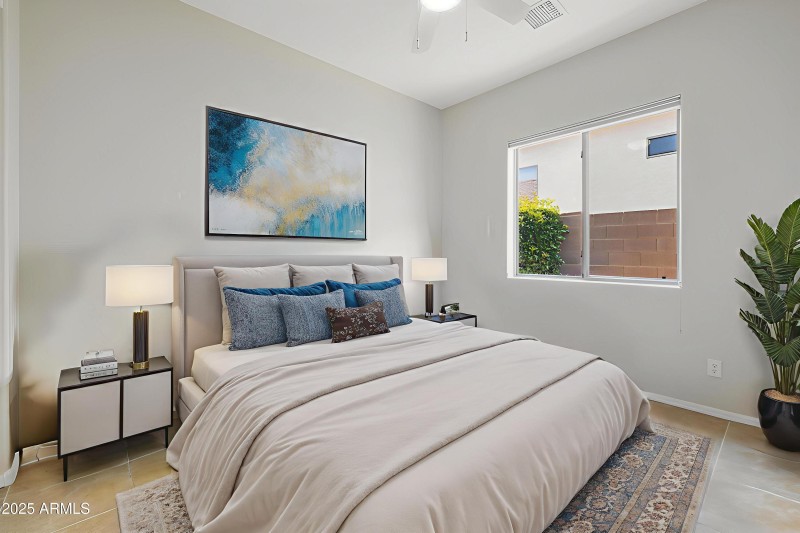 29-Bedroom-2 - Bedroom - Standard - 5