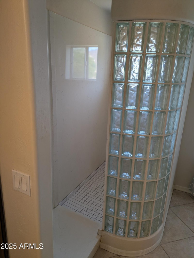 PXL_20250715_230620883