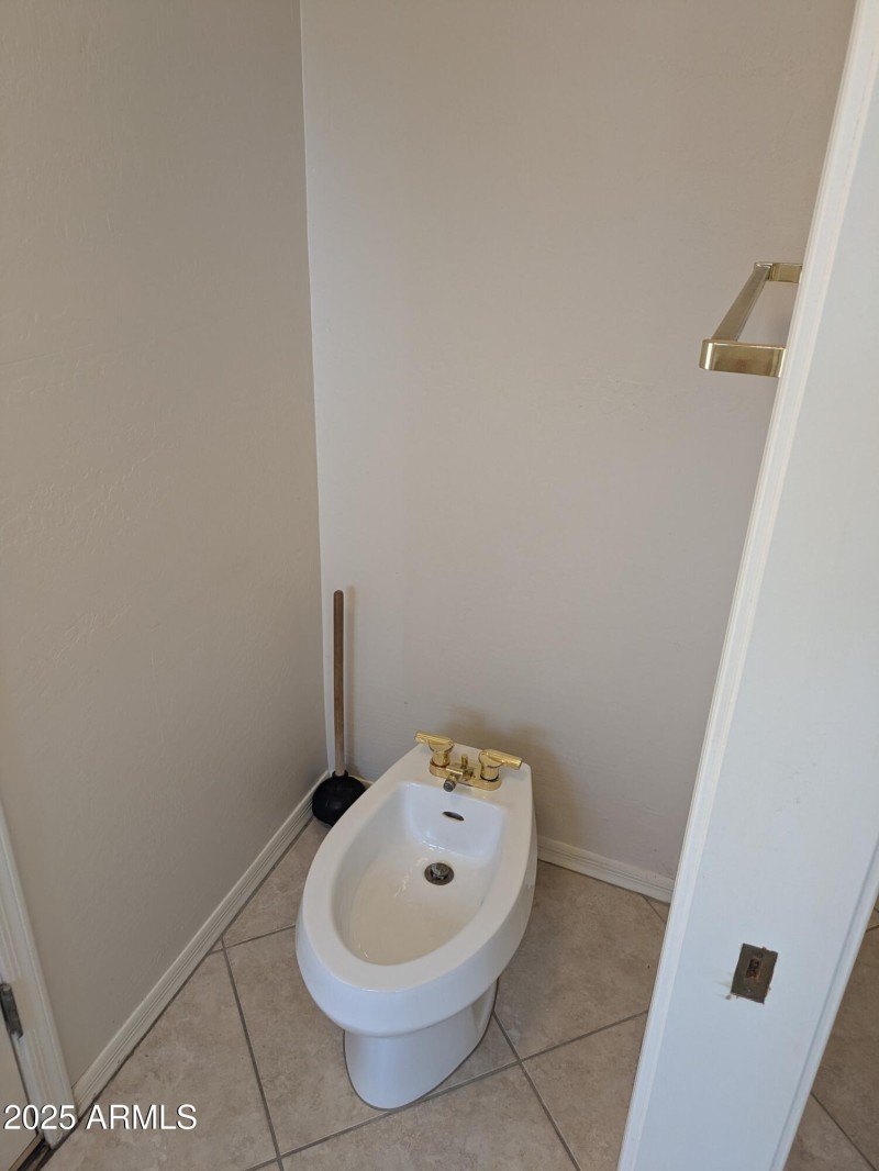 PXL_20250715_230756570