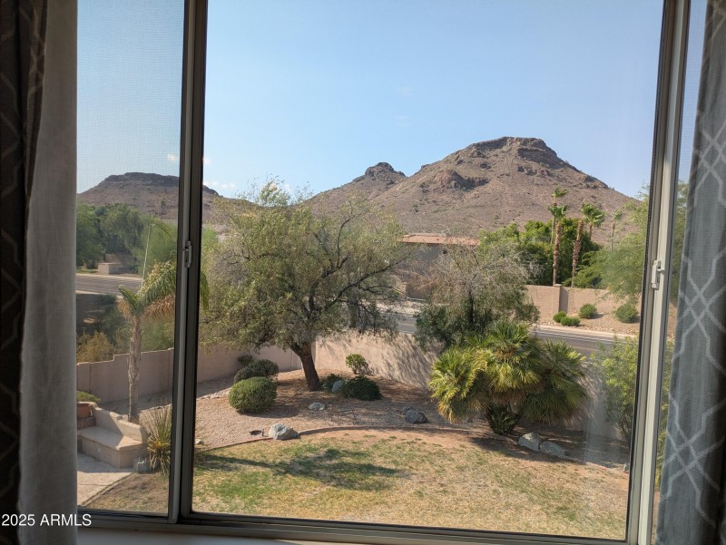 PXL_20250715_231547540