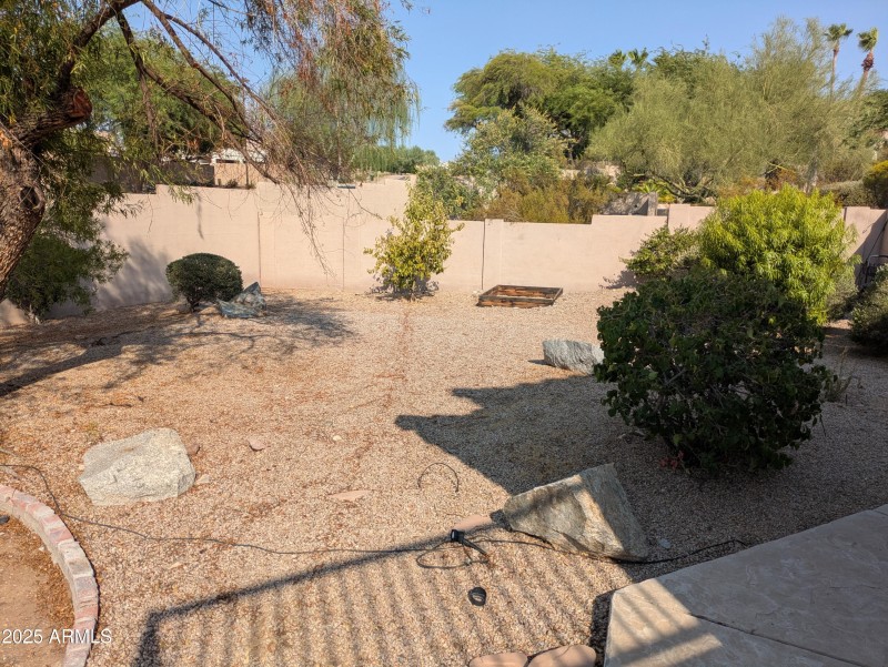 PXL_20250715_232450652