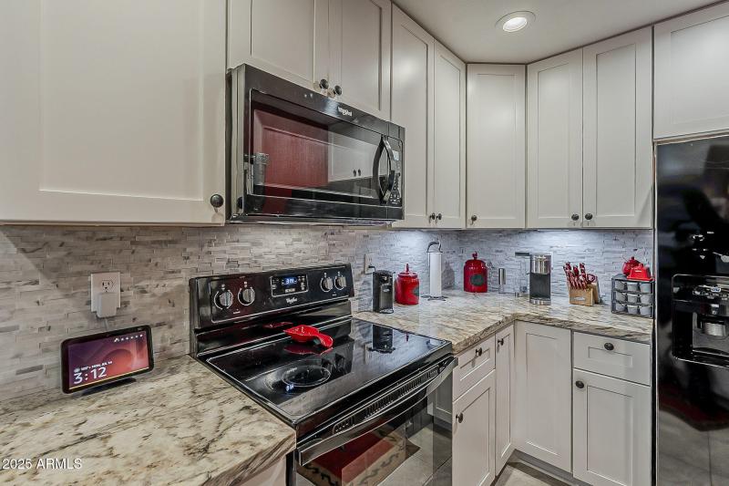 Fully Stocked Kitchen