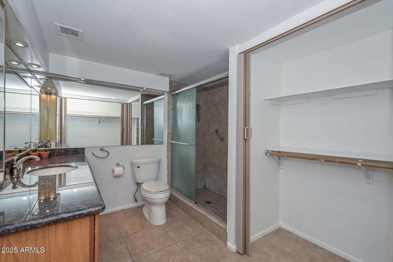 Primary Bath-Closet