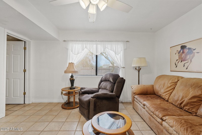 Living space off kitchen