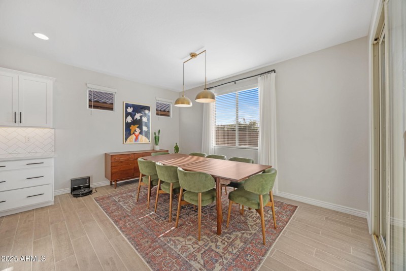 19-web-or-mls-11716-n-168th-dr