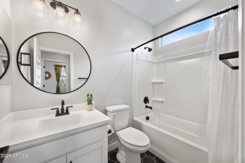 35-web-or-mls-11716-n-168th-dr